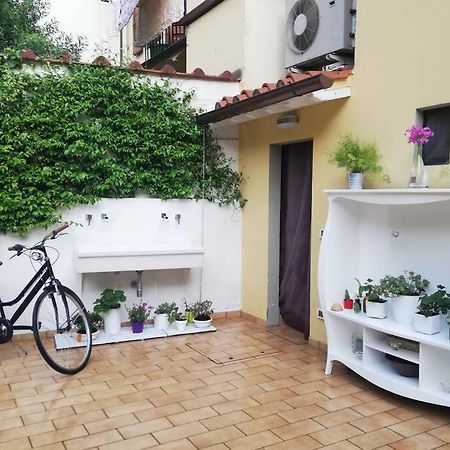 Flower Garden Apartment Vicino al Centro Florencia Exterior foto